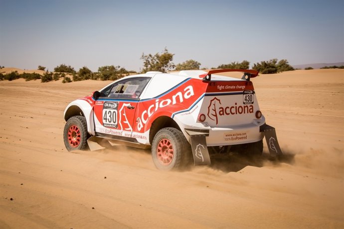 El Acciona 100% EcoPowered, primer vehículo eléctrico que acaba un Rally