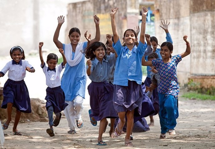 Niñas de una comunidad rural en Jaipur (India)