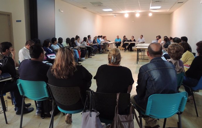 Reunión de un Consejo Local de Huelva