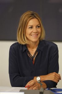 Cospedal asegura que el futuro de Quiroga es presidir el PP vasco y niega desencuentros