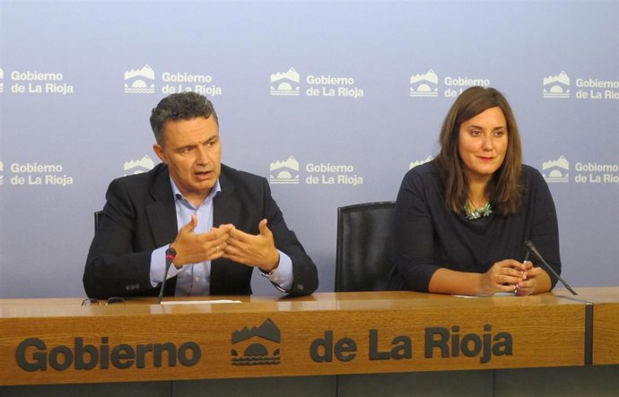 Escobar y Antoñanzas presentan un programa social deportivo