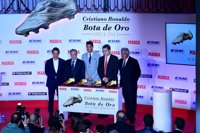 Florentino Pérez: "Cristiano quiere mucho más"