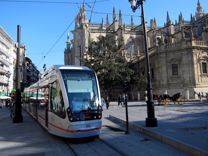 Las nuevas unidades del tranvía de Sevilla