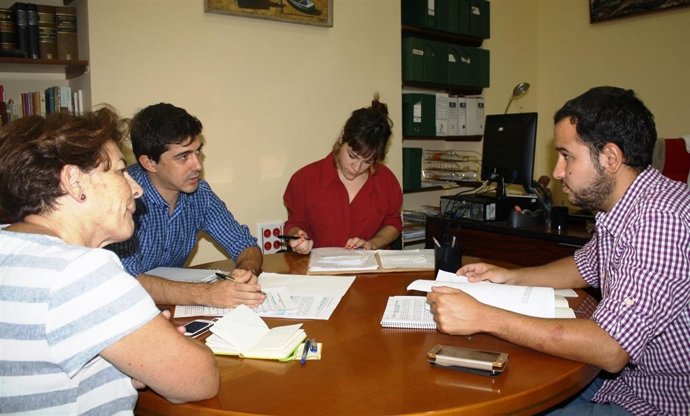 González Rojas con la plataforma.