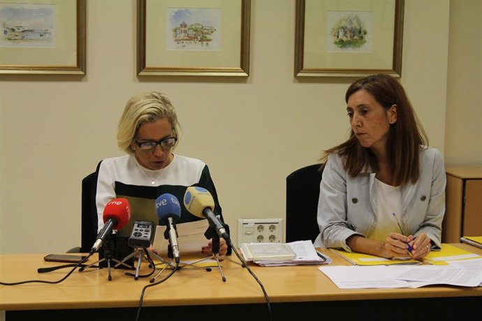 Adela Martínez-Cachá y Encarna Molina, en la rueda de prensa