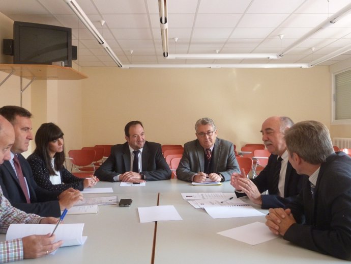 Reunión de la Junta Rectora del Patronato del Centro de la UNED en Teruel