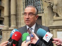 Enrique Maya (UPN) le desea "lo mejor" a Barcina "en su nueva andadura profesional"