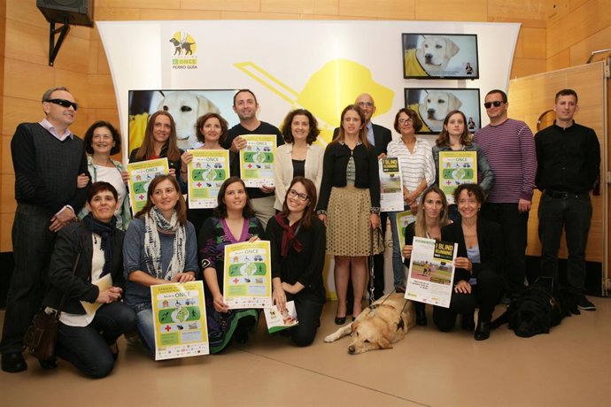 Fina Santiago con la ONCE