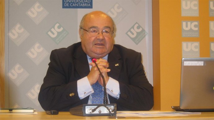 Rector de la UC