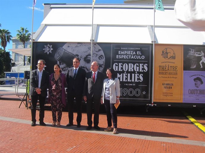 Alcalde de Málaga, Francisco de la Torre, en inauguración exposición Méliès