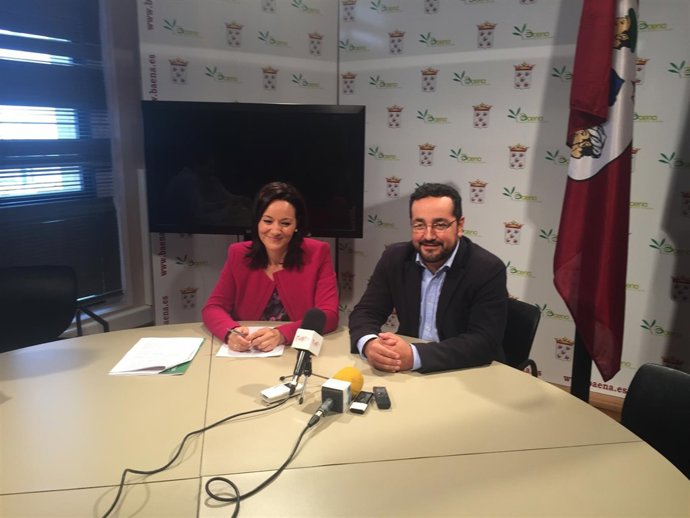 Crespín y Rojano en el encuentro con los medios