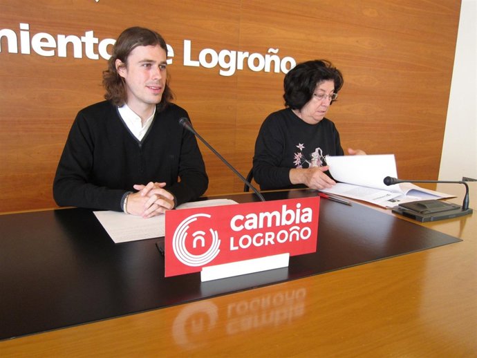 Cambia Logroño analiza asuntos del soterramiento