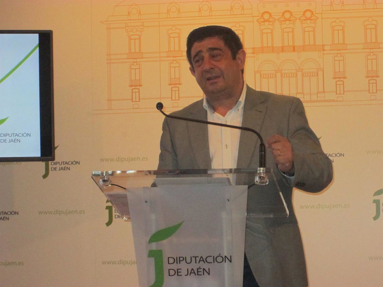 Francisco Reyes en el balance de los cien días de Gobierno