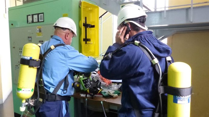 Simulacro  de incendio en una subestación de Barcelona