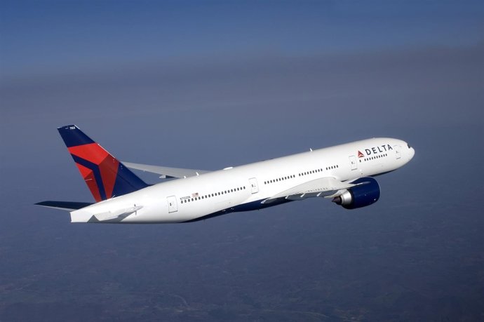 DELTA  AIR LINES