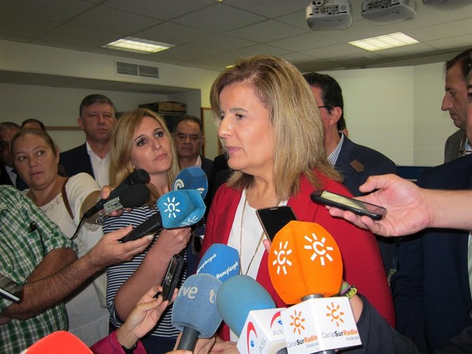 La ministra de Empleo y Seguridad Social, Fátima Báñez. 