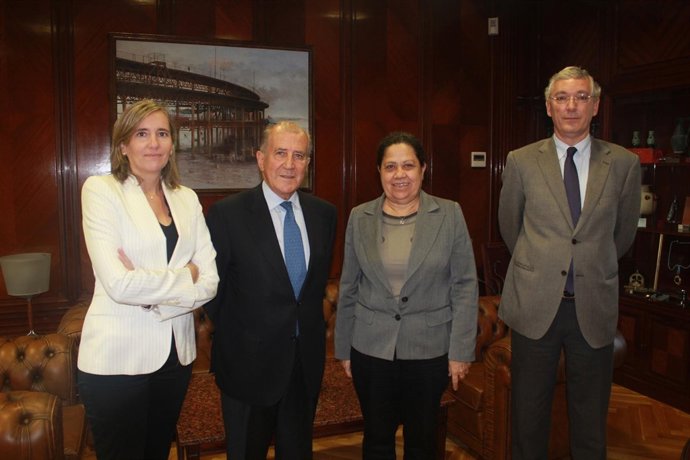 Reunión en el Puerto de Huelva con Extenda
