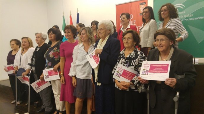 Distinción junta mujeres medio rural igualdad
