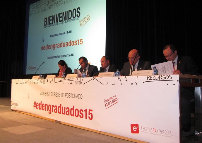 Gala de clausura e inauguración de la Escuela de Negocios de la Cámara