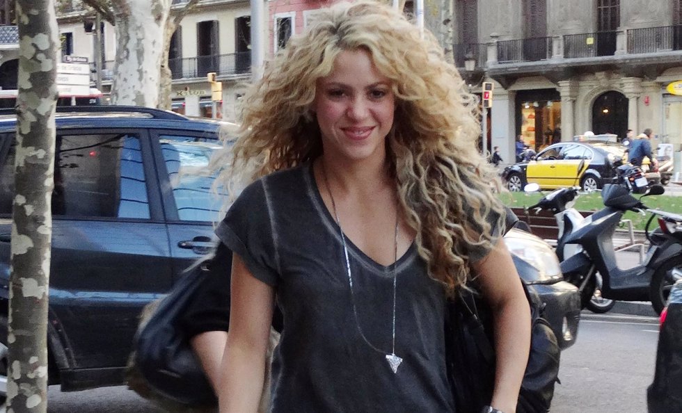 SHAKIRA PRESENTACION DE SU VIDEOJUEGO LOVE ROCKS