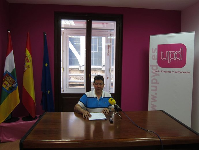 Emilio Sáez de Guinoa.