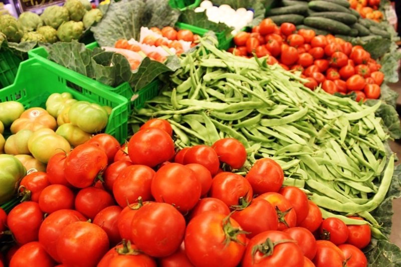 Más verduras, hortalizas y frutas en los menús escolares