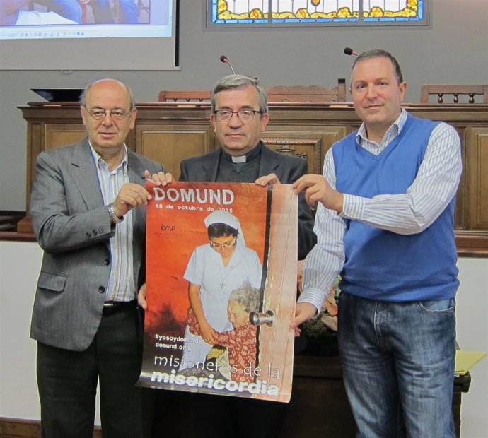Javier Gómez, Luis Argüello y el misionero Raúl Marcos en la presentación