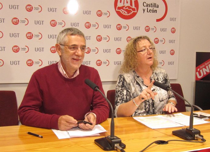 Agustín Prieto y Carmen Campelo durante la rueda de prensa