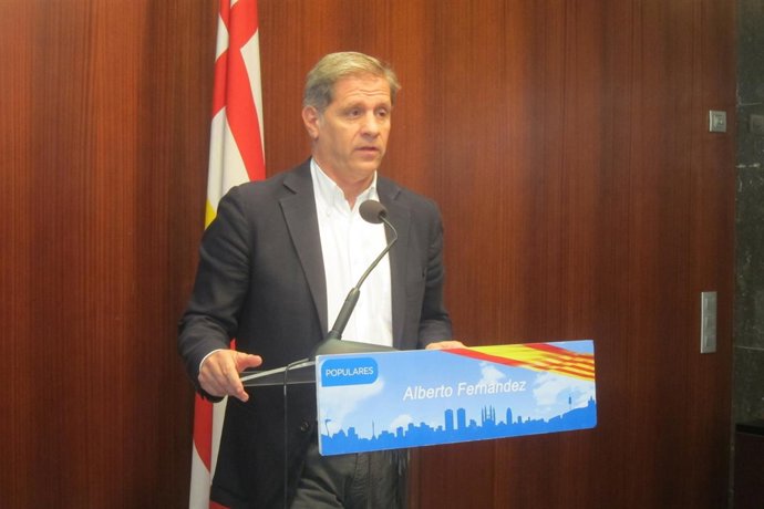 El líder del PP en el Ayuntamiento de Barcelona, Alberto Fernández