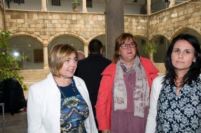 Rosario Cordero, inaugura la  jornada 'Mujer y Mundo rural' en Cáceres