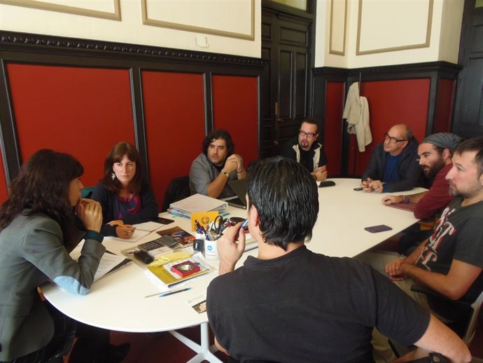 Reunión del Ayuntamiento de Valladolid con grupos locales de música