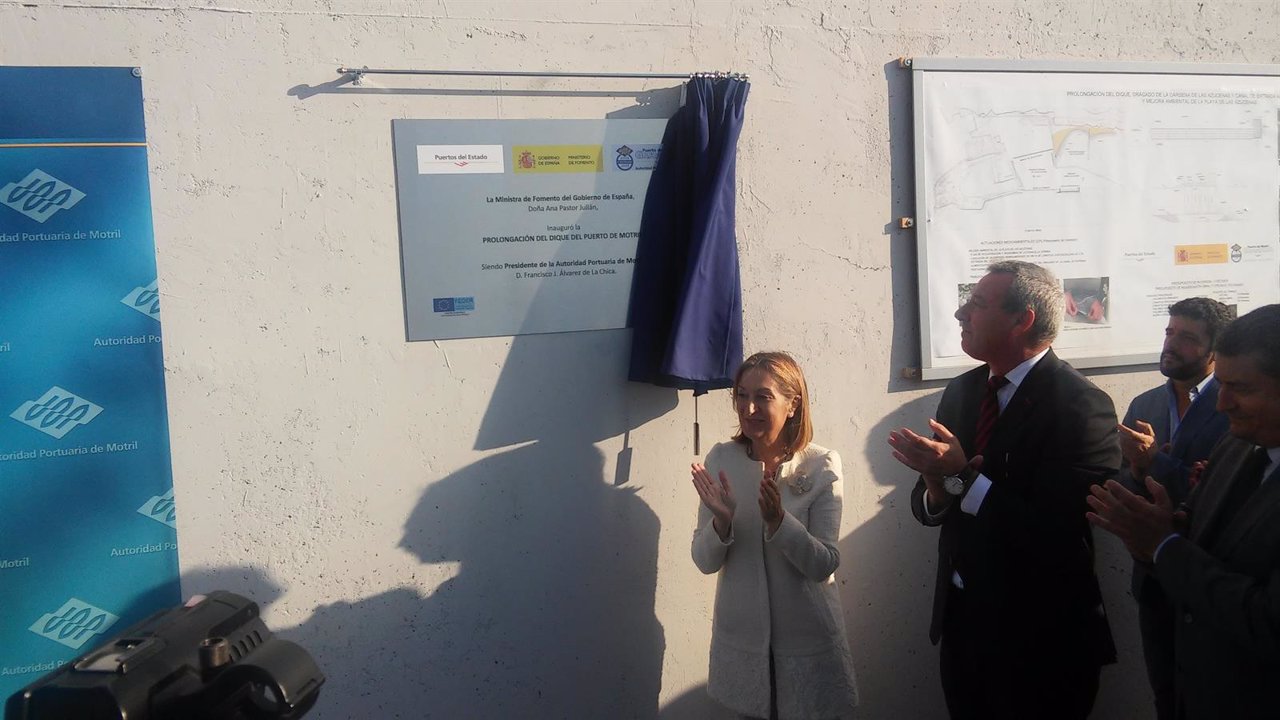 Inauguración de la prolongación del dique de abrigo en el puerto de Motril.