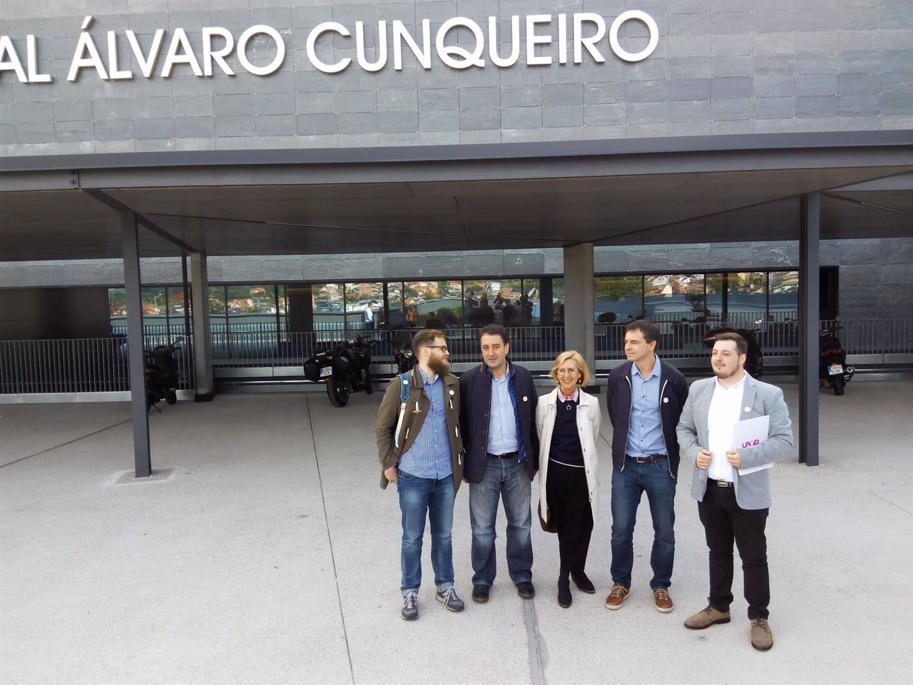 Integrantes de UPyD en el HAC de Vigo.