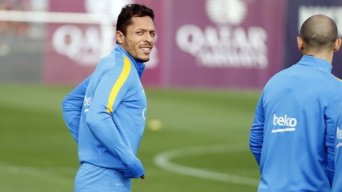Adriano entrenamiento FC Barcelona