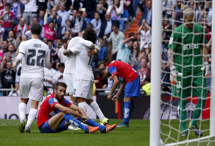 Real Madrid Marcelo Levante