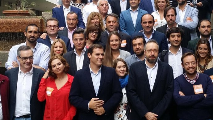 El presidente de Ciudadanos, Albert Rivera, se reune con sus cabezas de lista