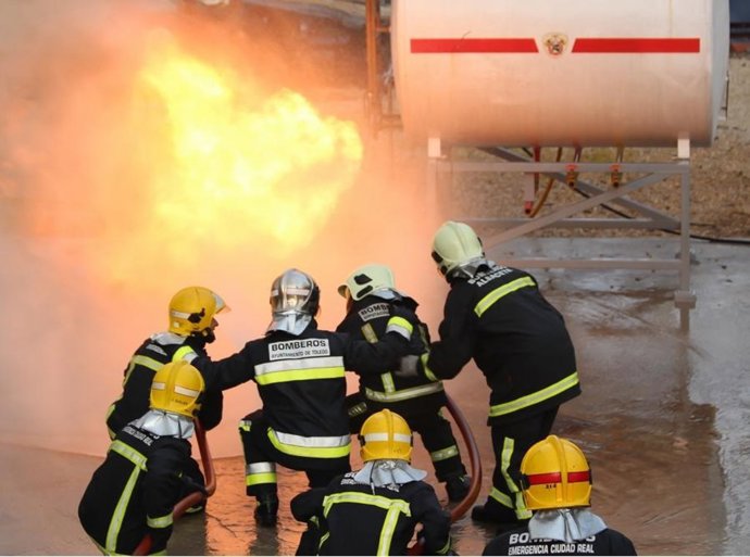 Bomberos, fuego, simuacro, incendio