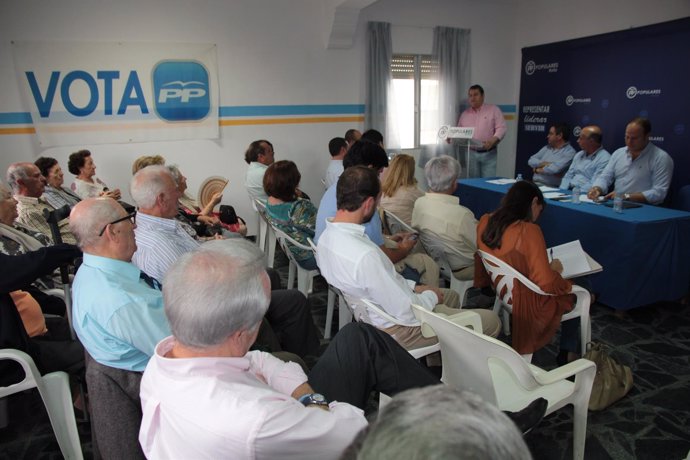 Asamblea del PP en Rota, con Antonio Sanz