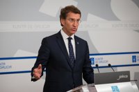Feijóo: "No aconsejaría a Rajoy gobernar si pierde las elecciones, aunque sume con otros"