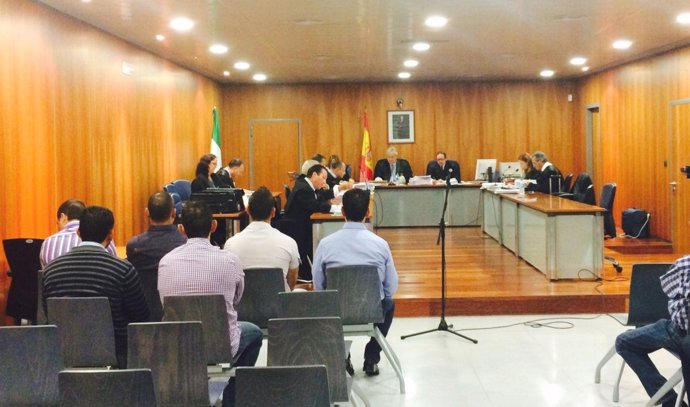 Juicio a policías locales de Mijas. Repetición