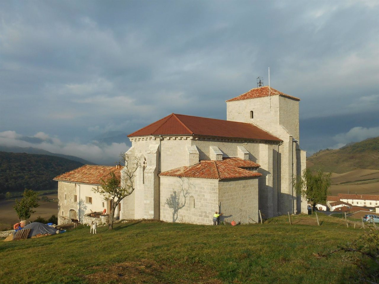Iglesia de San Vicente de Larumbe