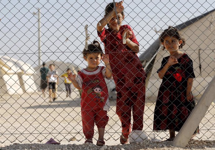 Refugiados yazidíes en un campamento de Turquía