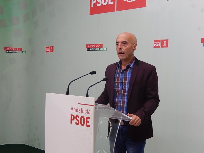 El diputado socialista Antonio Hurtado