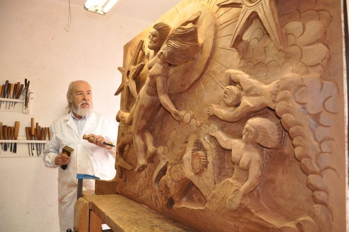 El escultor Fernando Segura