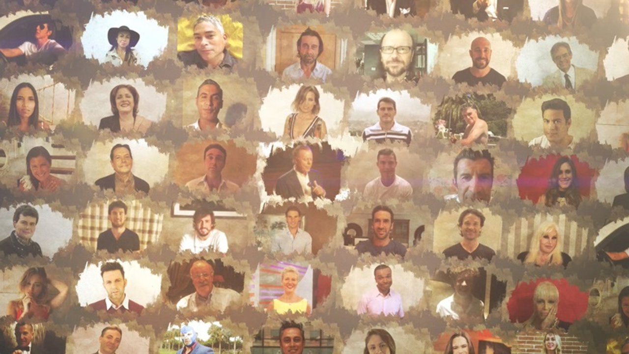 Julio Iglesias canta con amigos