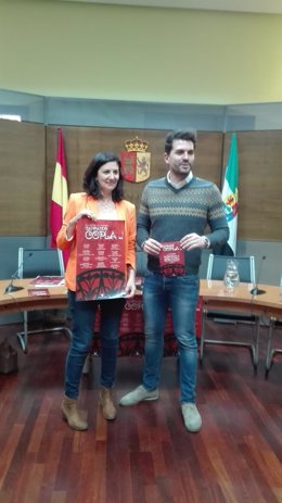 Presentación programa 'Cantanto copla' de la Diputación de Cáceres
