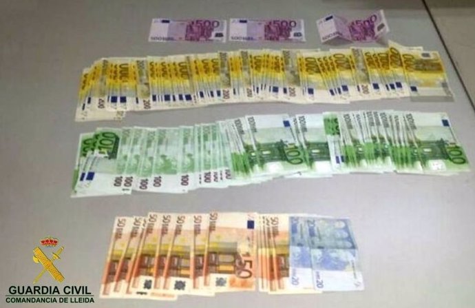 Dinero procedente de Andorra descubierto por la Guardia Civil