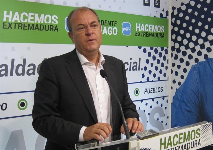 José Antonio Monago en rueda de prensa