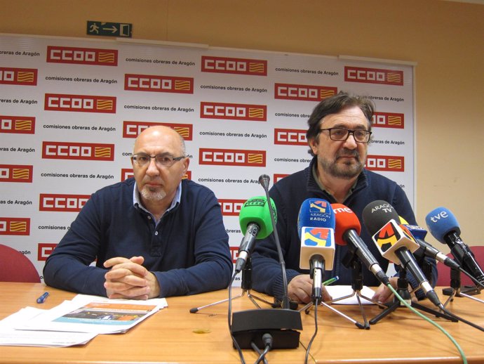 Juan Carlos Cantín y Julián Buey han presentado el informe este miércoles