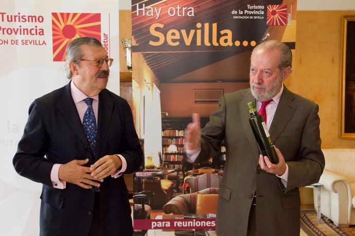 Fernando Rodríguez Villalobos y Vicente Serrano